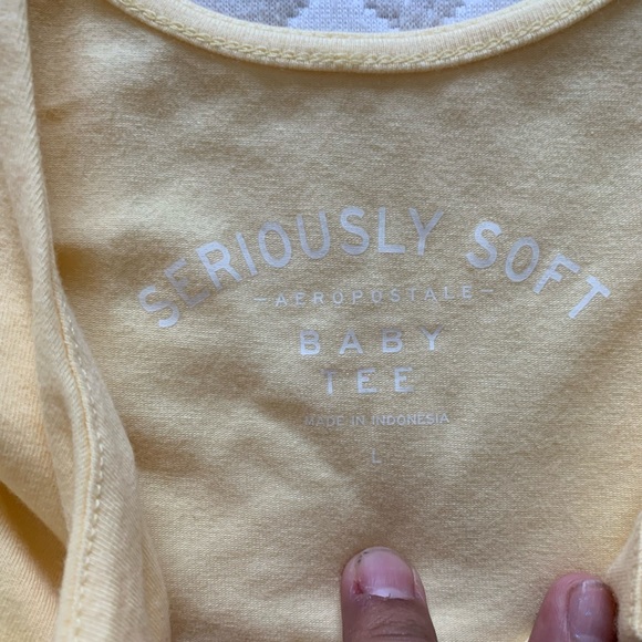 yellow crop top(aero) - Picture 2 of 2